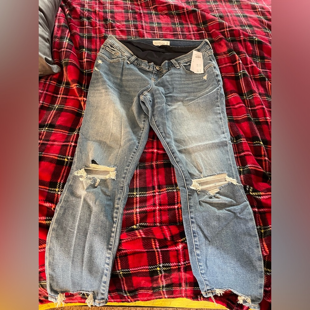 Abercrombie maternity jeans